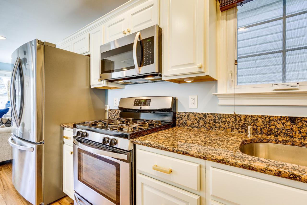 New Jersey Abode - Near Theme Parks, Walk To Beach Keansburg Экстерьер фото